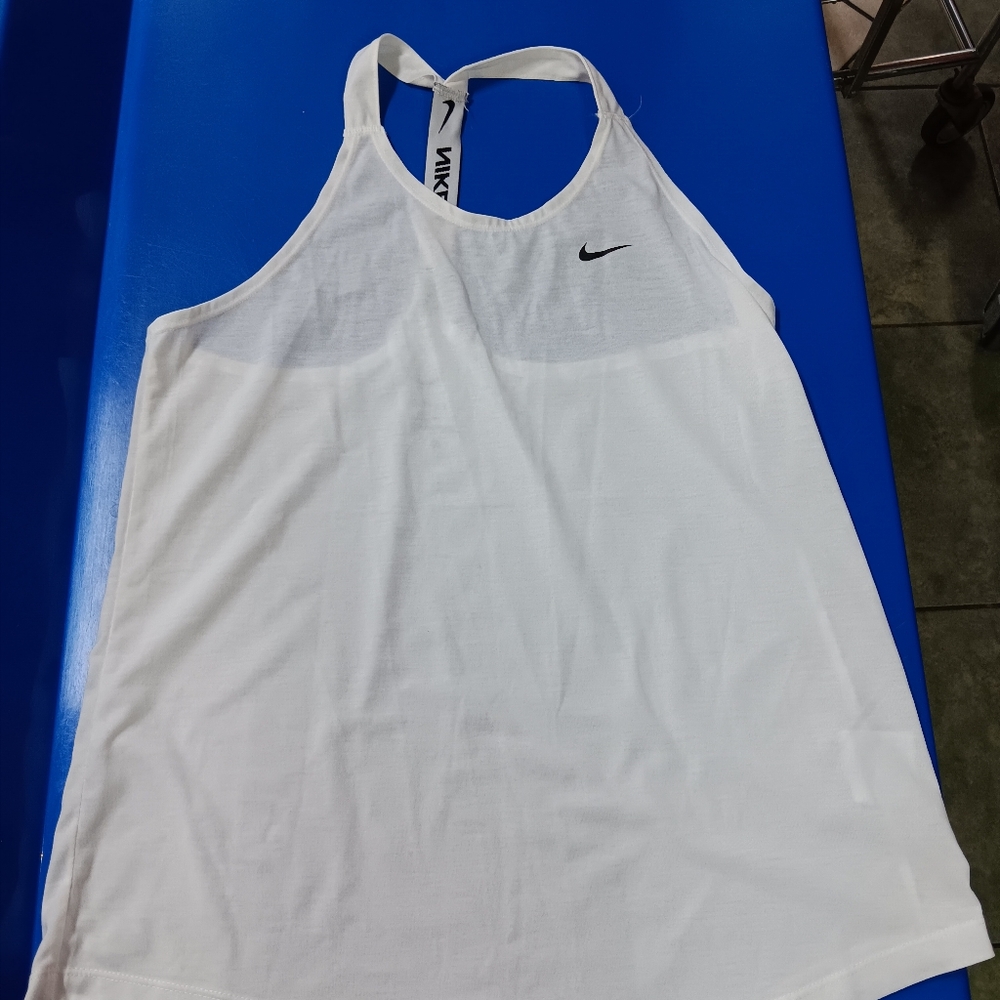 Nike White Tank Top polyester smoll elastic fabric new without tag